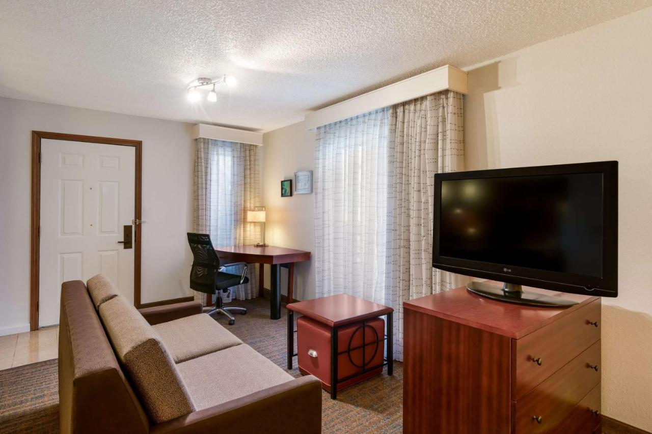 เซนส์ สวีท ลิเวอร์มอร์, ชัวร์สเตย์ คอลเล็กชั่น บาย เบสต์ เวสเทิร์น Hotel ภายนอก รูปภาพ